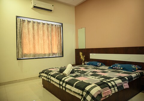 Nidhika Villa, Lonavala