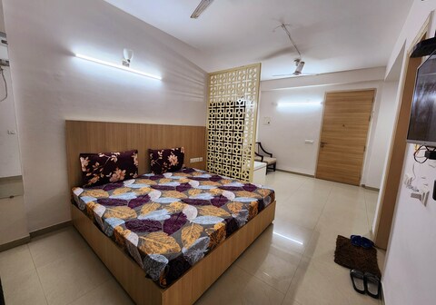 Laadli Aashraya @ OMAXE ETERNITY