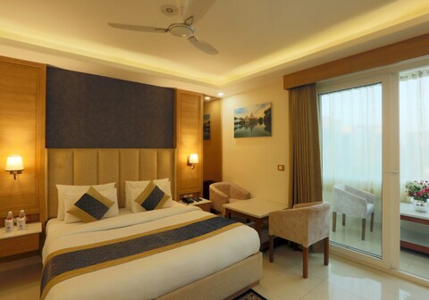 Hotel Tri Star @ Delhi Airport By Luxury Group