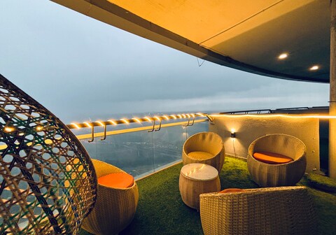 UrbanHaven SuperNova