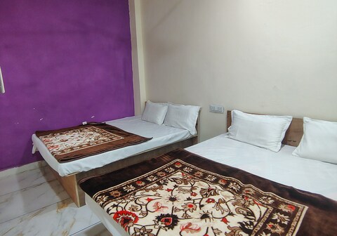 Jay shree Kedar room