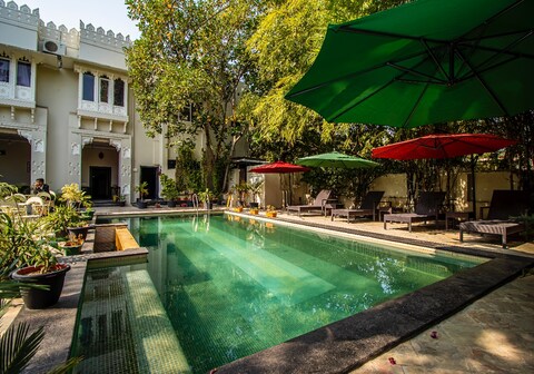 Hotel Pratap Palace