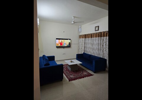 3BHK Row House in MR10 - A Peaceful Indore Stay