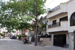 Mohini Home Stay, Agra Mohini Home Stay, Agra