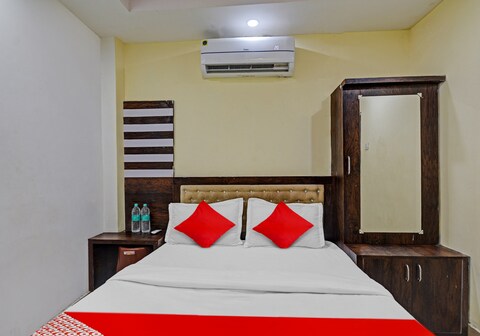 Super Hotel O OXY SHIVANI RESIDENCY