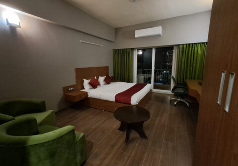 Luxsugero Studios Dehradun