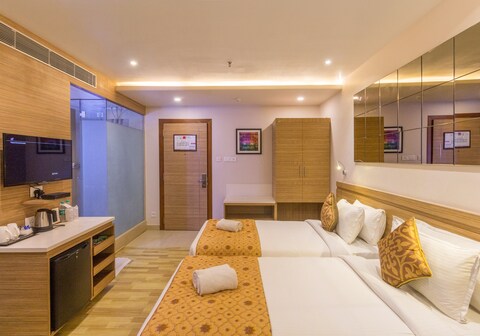 Hotel Palacio, Khanapara