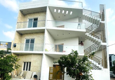 Konain Service Apartments