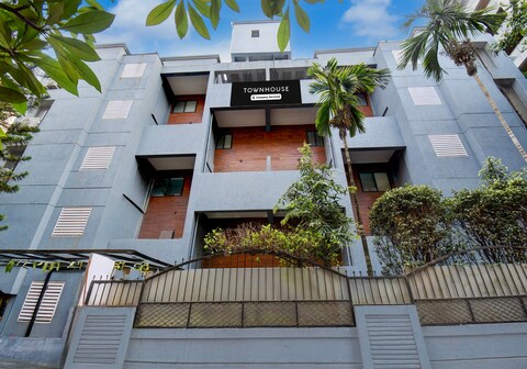 Super Townhouse Viman Nagar Business Stay Formerly Silver Crest