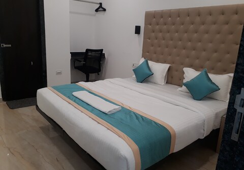 HOTEL SONA RESIDENCY