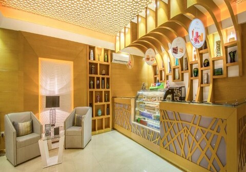 Almuhaidb Alolaya Khorais