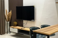 Glassdoor Duplex, Delhi Glassdoor Duplex, Delhi