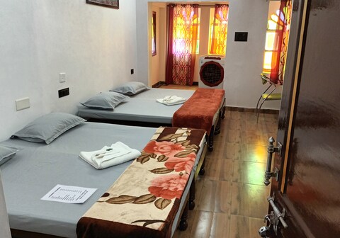 Jag Niwas Guest House