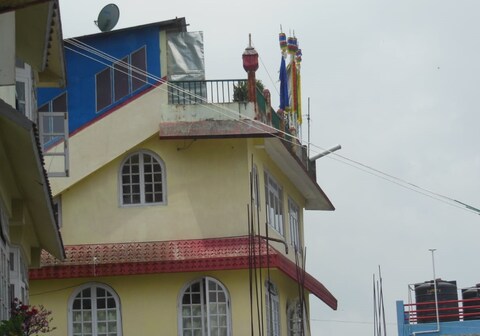 THE JOURNEY'S BIRD'S EYE - Darjeeling