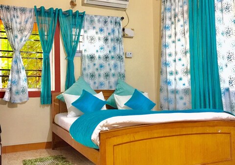 2BHK Villa nearBeach 3AC Wi fi Invt kitchen