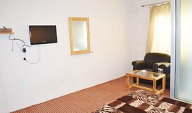 Hotel Waderas Living, Srinagar Hotel Waderas Living, Srinagar