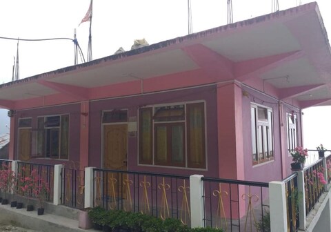 Vamoose Ashis Homestay