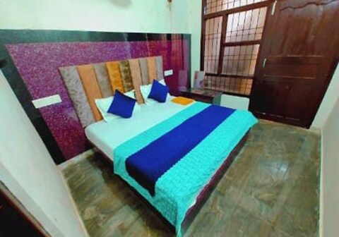 Kiran Palace | 1 Min from Ramjanam Temple