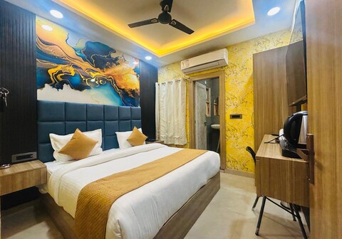 Hotel NS Near Delhi Airport
