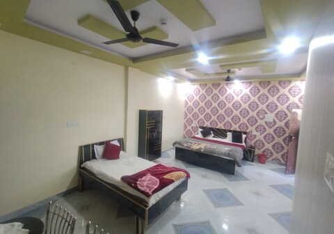 Hotel K V