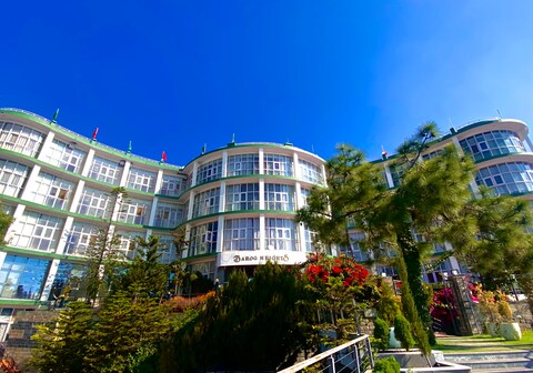 Hotel Barog Heights