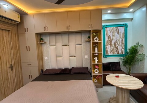 Luxe studio AirBnB