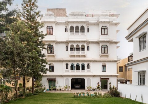 Chandra Vilas Heritage Stay, Udaipur
