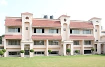 Hotel Sonia, Rudrapur Hotel Sonia, Rudrapur