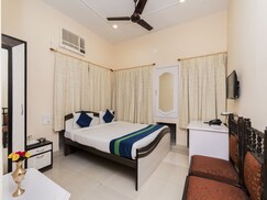 OYO 8998 Hotel Aayash, Kolkata OYO 8998 Hotel Aayash, Kolkata