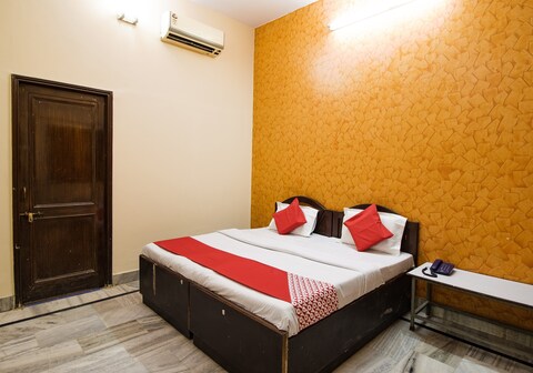 Hotel O Mukund Resort