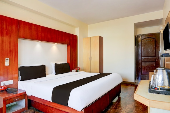 Townhouse Fateh Sagar Formerly Vatika Inn