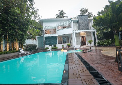 squarevillaresidency