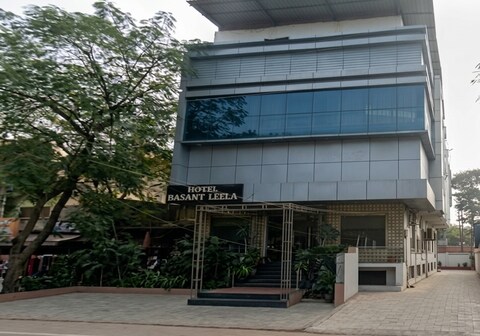 Hotel Basant Leela