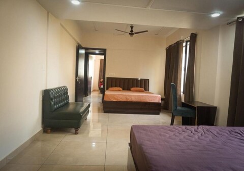 Kunals Complex hotel