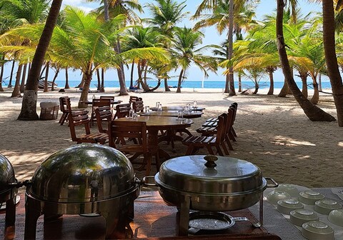 Coral paradise Resort