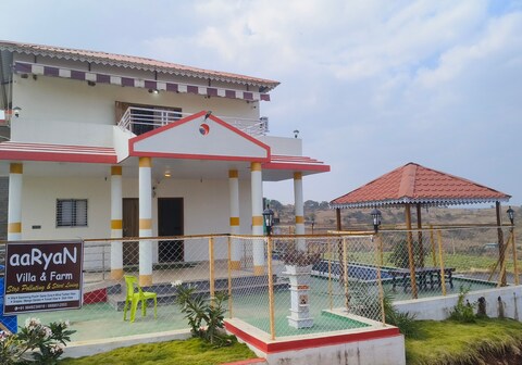Aaryan Villa & Farm / Resort