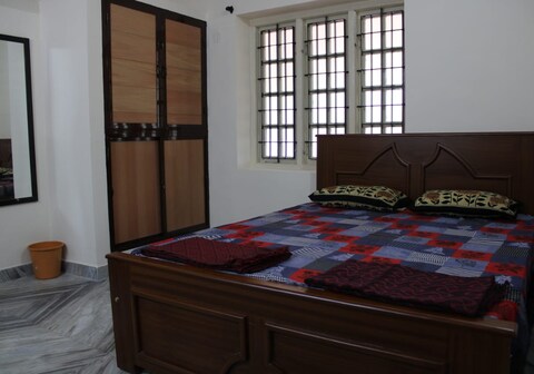 Snehasindhu-sea breeze delight homestay