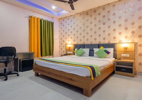 Treebo Shakuntalam, Near Lucknow Airport