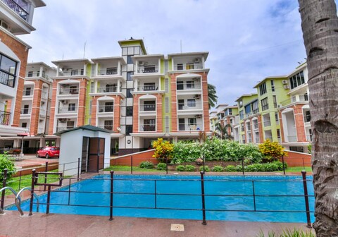 Sun n Sand | 2 BHK Pool Service Apartment