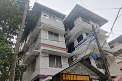 Sivaranjini Tourist Home, Guruvayur Sivaranjini Tourist Home, Guruvayur