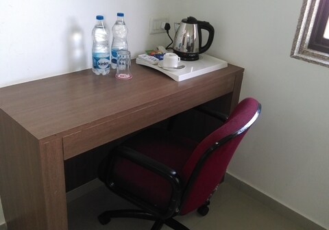 PRISM HOTELS & RESORTS