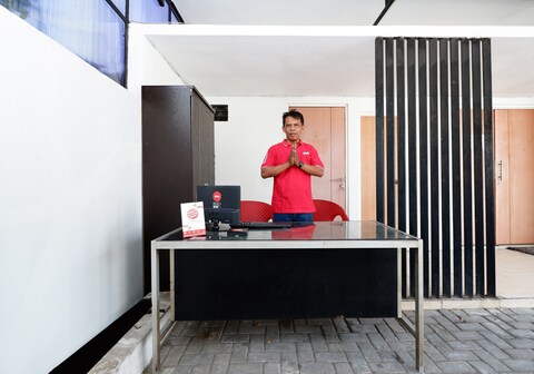 Hotel O Palebon Residence