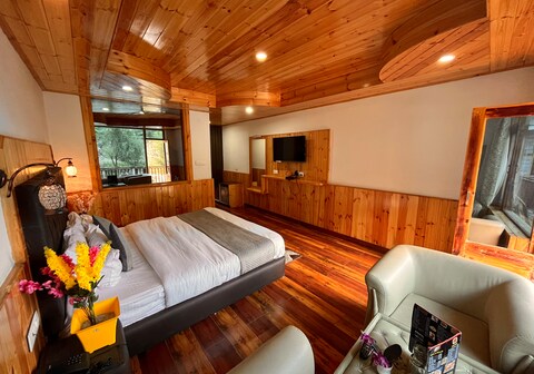 Hotel Himalayan River and Camps