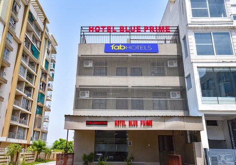 FabHotel Blue Prime - Nr Suvira Hospital