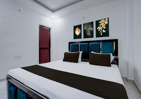 SPOT ON S S Hotel