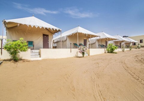 SAURAST DESERT RESORT