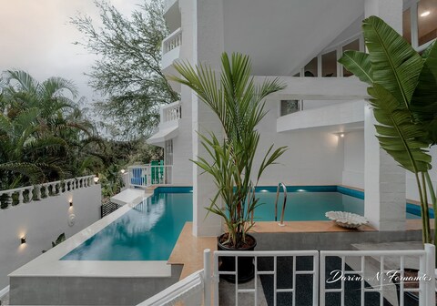 Ocean Suite Boutique | Rooms in a Villa