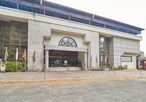 AGS SHIVA SHAKTHI PALACE