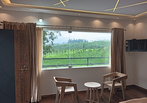 HillTop Valparai