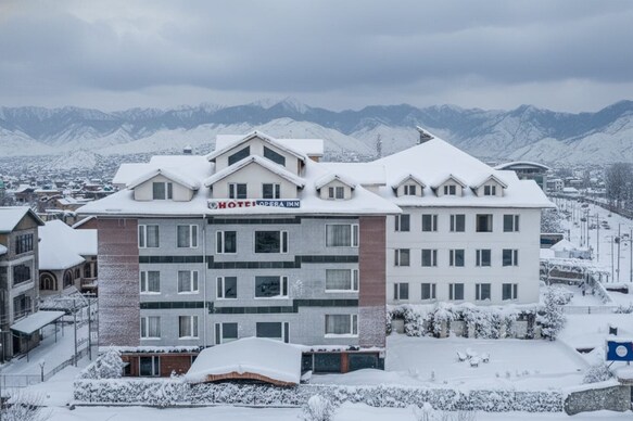 Hotel Opera Inn, Srinagar